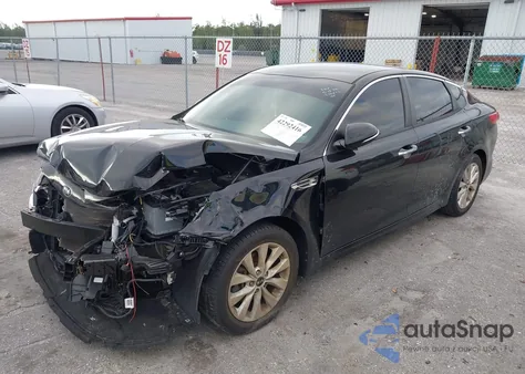 2018 Kia Optima Lx z USA, uszkodzony, nr VIN 5XXGT4L33JG270472